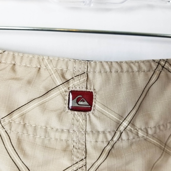 Quicksilver Tan Mix Board shorts Embroidered 40 - Picture 7 of 8